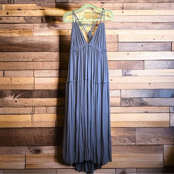 2XL Daybreak Skyline Halter Maxi Pink Lily Dress - Picture 4 of 10